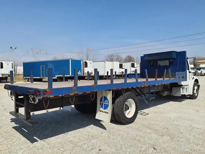 2018 FREIGHTLINER/MERCEDES M2 106