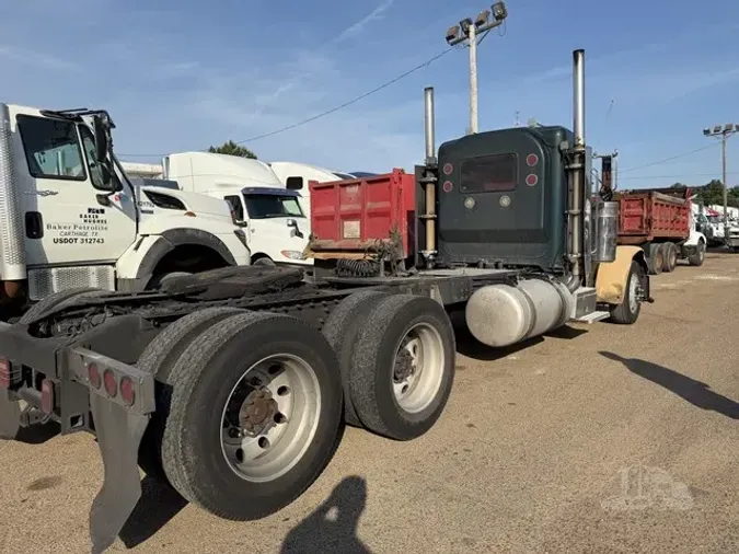 2001 PETERBILT 379EXHD902f361617b26b436d6813c8e2d6938f