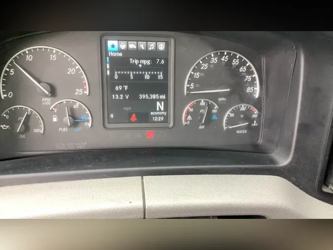2022 Freightliner Cascadia 126903143cb76e15ef1a587f52cf2f54345