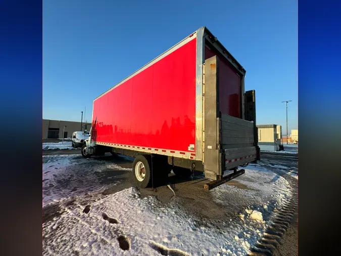 2019 FREIGHTLINER/MERCEDES M2 106