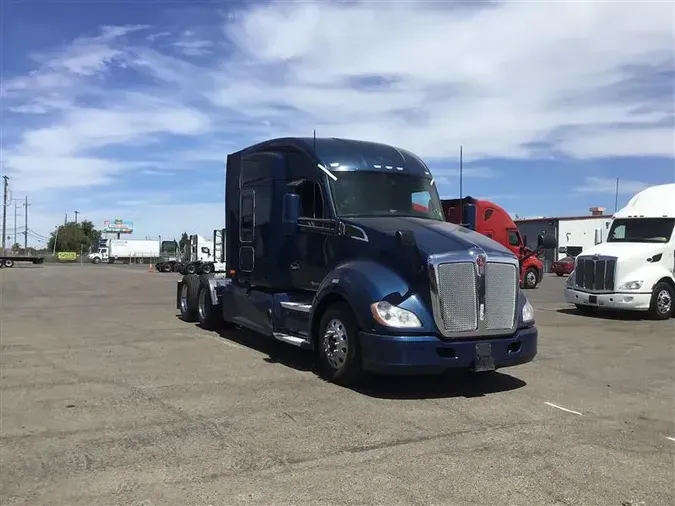 2021 KENWORTH T680