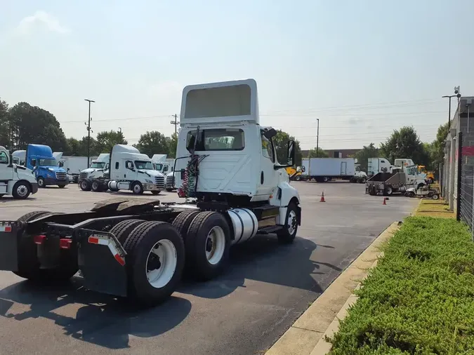 2019 NAVISTAR INTERNATIONAL LT625 DAYCAB T/A