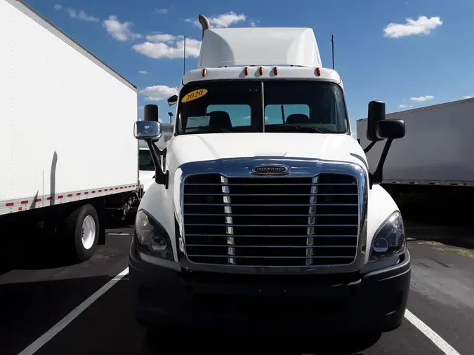 2020 FREIGHTLINER CASCADIA 125