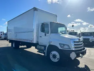 2018 HINO TRUCK 268