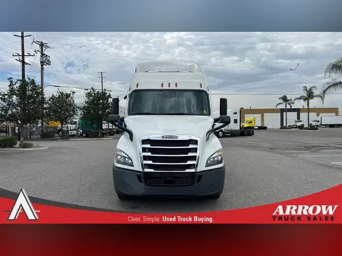 2021 FREIGHTLINER CA116
