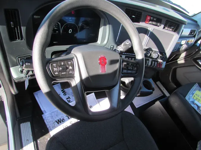 2026 Kenworth T680 Short Hood903fdf075146b134b5e1760f93ee53a1