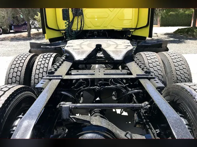 2023 INT LT625 6X4