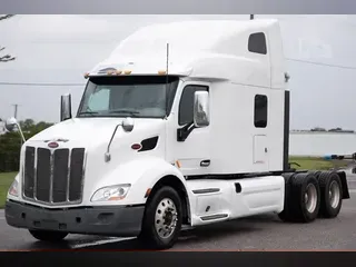 2022 PETERBILT 579