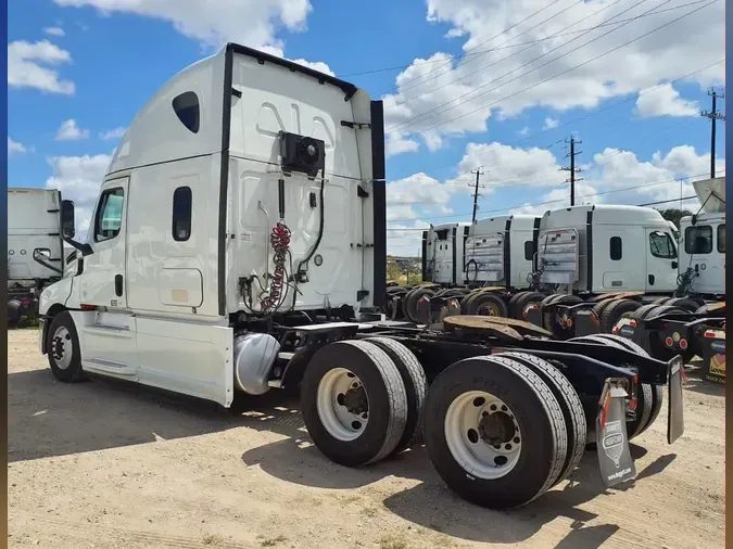 2020 FREIGHTLINER NEW CASCADIA PX12664