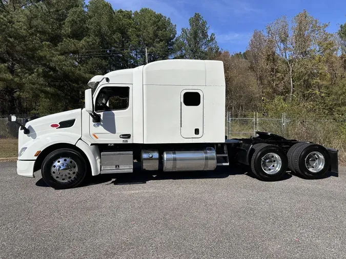 2022 Peterbilt 579904e06708a4c8554317df62f8cc3ba9a