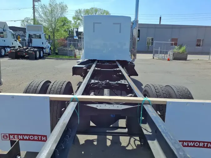 2019 KENWORTH TRUCKS T370