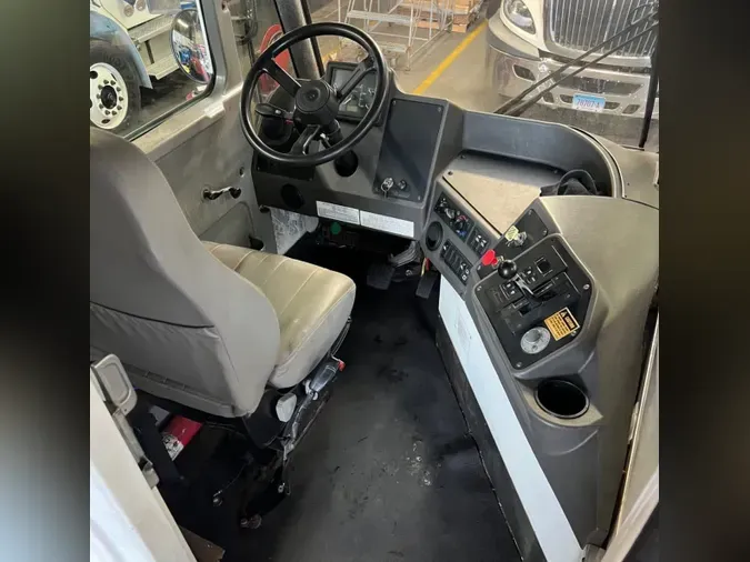 2018 OTTAWA 4X2 T2