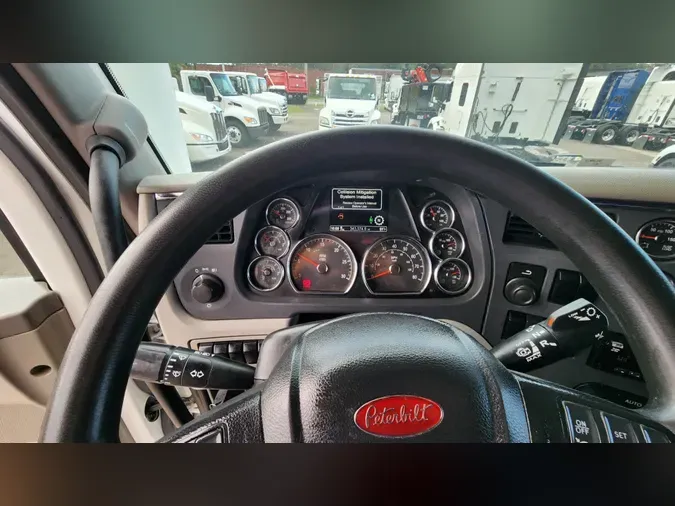 2021 Peterbilt 579