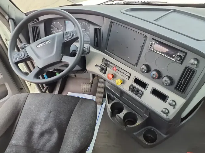 2019 FREIGHTLINER NEW CASCADIA PX12664