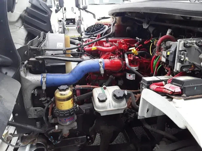 2018 FREIGHTLINER/MERCEDES M2 106