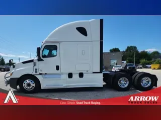 2020 FREIGHTLINER CA126
