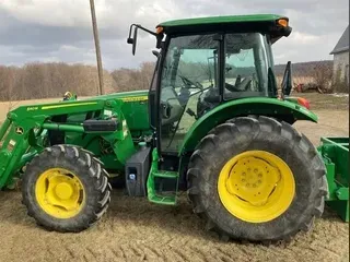 2019 John Deere 5100E