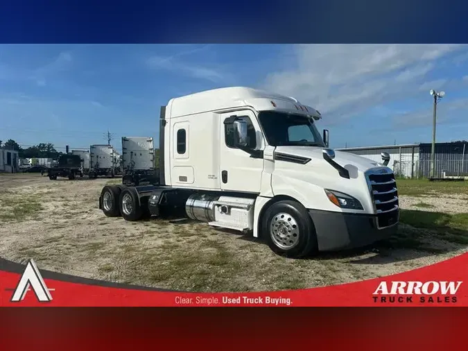 2019 FREIGHTLINER CA126