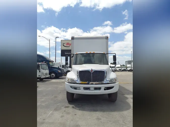 2018 NAVISTAR INTERNATIONAL 4300