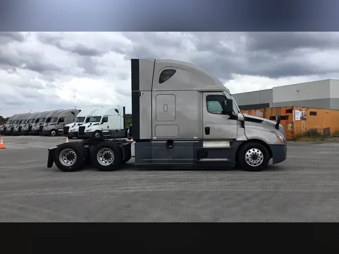 2022 Freightliner Cascadia 126906ec180326d8c975e7673f1318d4c0d