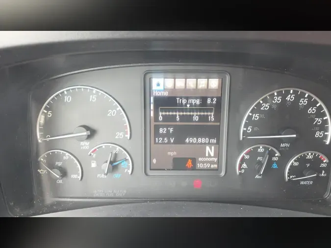 2024 Freightliner Cascadia 126