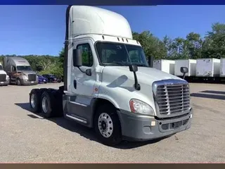 2019 Freightliner Cascadia
