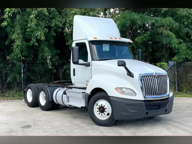 2019 INT LT625 6x4907fe938fe4ac81073334fbe805e264b