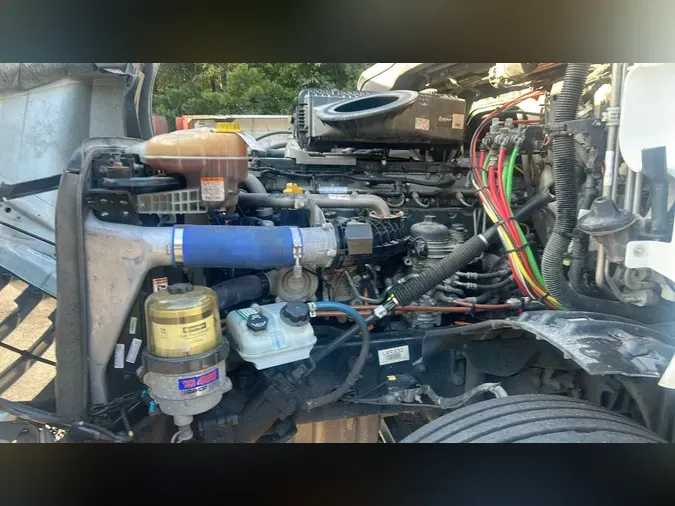 2020 Freightliner Cascadia 126907ffd0c45e1b78ee90c8a594ef9b382