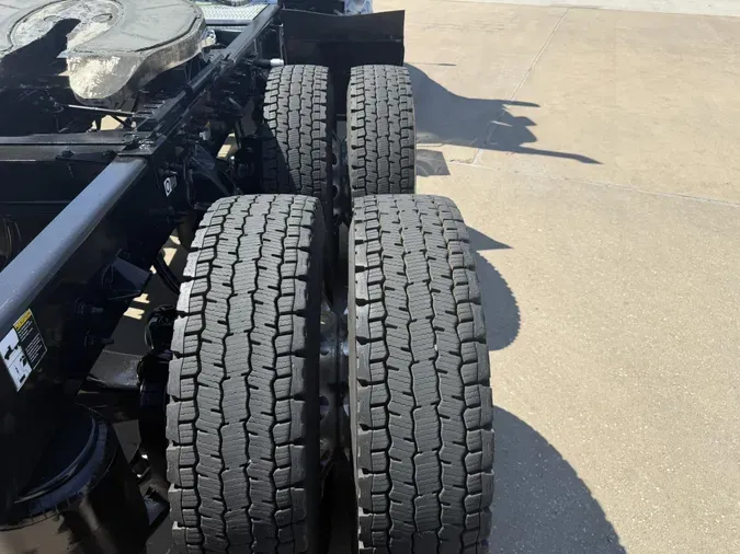 2021 Peterbilt 57990811b93139e41aa0eccff73adfb3d0c