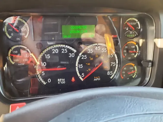 2020 FREIGHTLINER/MERCEDES M2 106