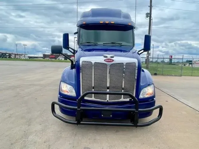 2022 Peterbilt 579