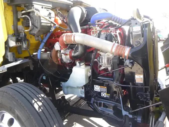 2023 Peterbilt 579908735de3d697f67bac0c627f276e303