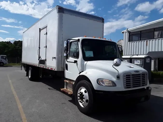 2019 FREIGHTLINER M2 106