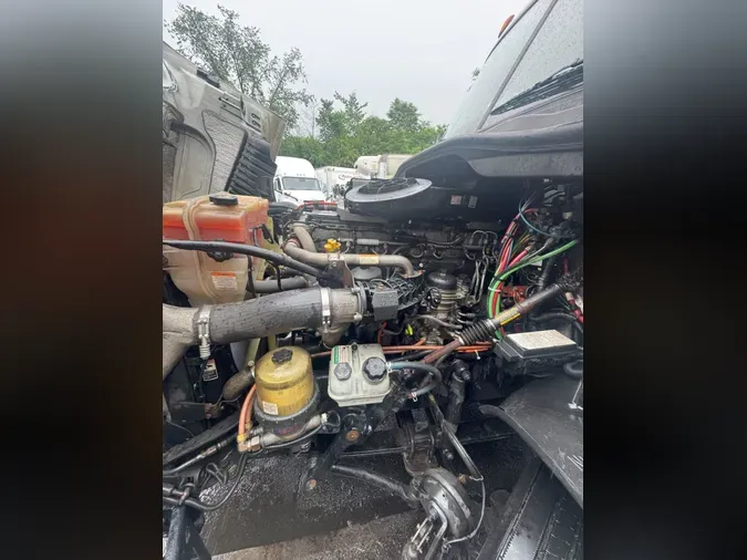 2019 FREIGHTLINER CASCADIA 125