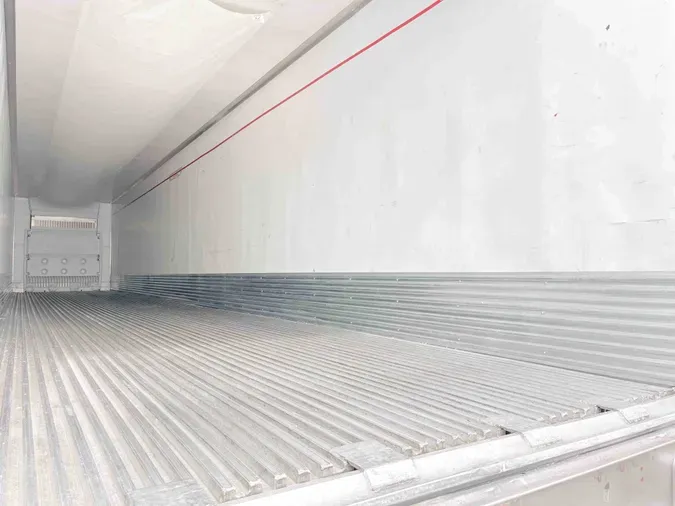 2019 UTILITY VS2RA90913d68592b86ba9b815051294eb49a