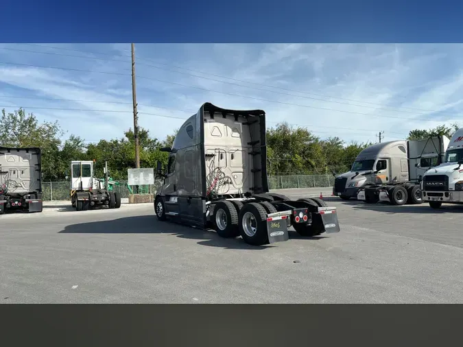 2025 Freightliner Cascadia 1269094c45fbdb25f504f64c5586fa60185