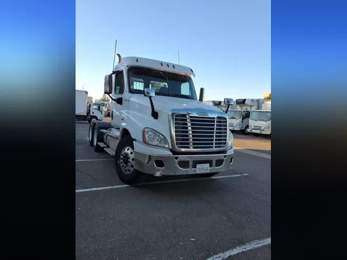 2018 FREIGHTLINER/MERCEDES CASCADIA 1259098dede63446a1d727d71d045ef6bcc