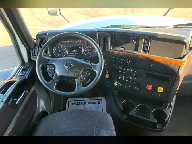 2022 INT LT625 6x4