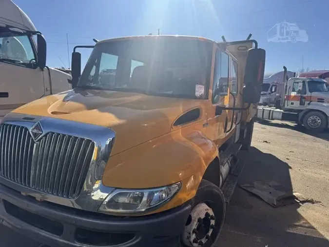 2013 INTERNATIONAL DURASTAR 4300