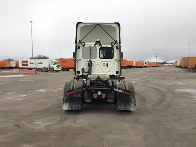 2019 Freightliner Cascadia