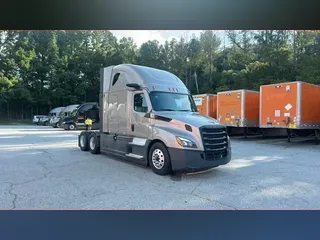 2023 Freightliner Cascadia 126