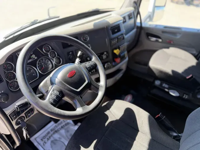 2021 Peterbilt 57990a91d324a4f576de2dbb256678273bc