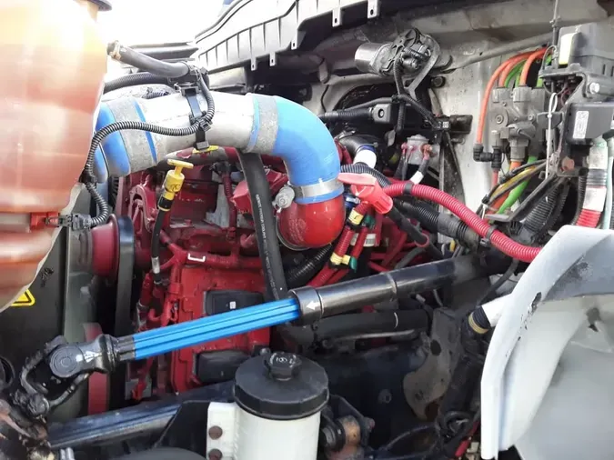 2020 NAVISTAR INTERNATIONAL MV607 (4X2)