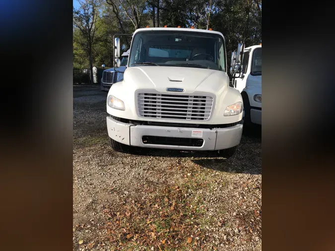 2019 FREIGHTLINER/MERCEDES M2 106