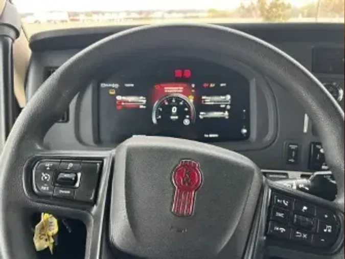 2023 Kenworth T68090b0375e2440c1288eae4d010a147b91