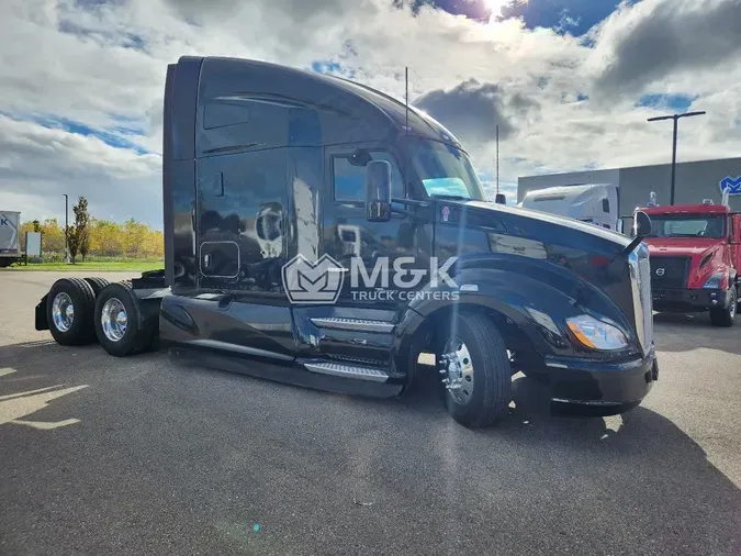 2022 KENWORTH T680