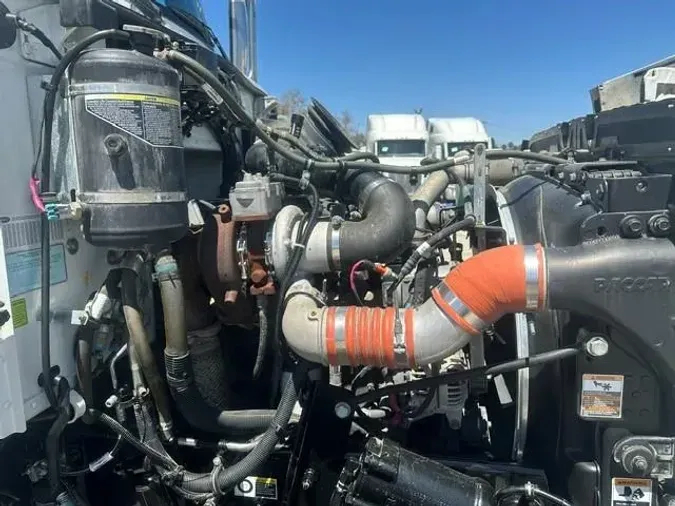 2016 Peterbilt 34890b16b6bf85809fbe4f1d3828615cfc5