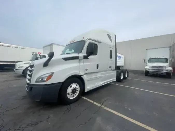 2019 FREIGHTLINER/MERCEDES CASCADIA 125