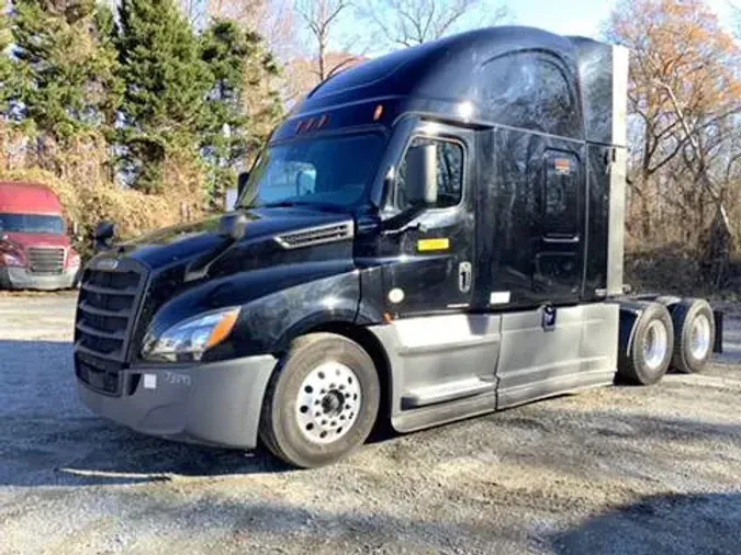 2021 Freightliner Cascadia