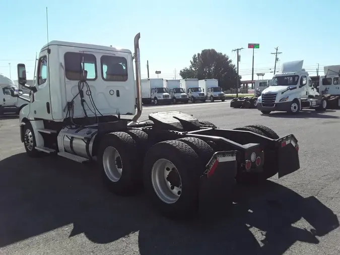 2021 FREIGHTLINER/MERCEDES NEW CASCADIA PX1266490be053ebdbe7ee683a04a2f367a6693